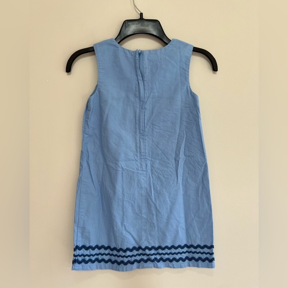 Vineyard Vines Girls Sleeveless Light Blue Dress Navy Ric Rac Detail, size 7 - Picture 2 of 7